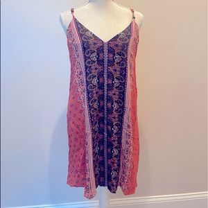 Dress with adjustable straps